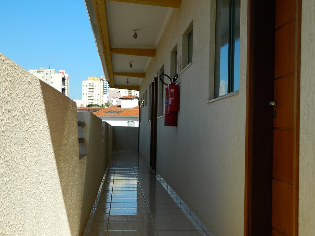 Aries Apart Hotel Bauru Bagian luar foto